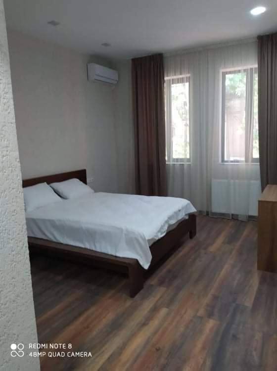 Rogor Har Hotel Tbilisi Exterior foto